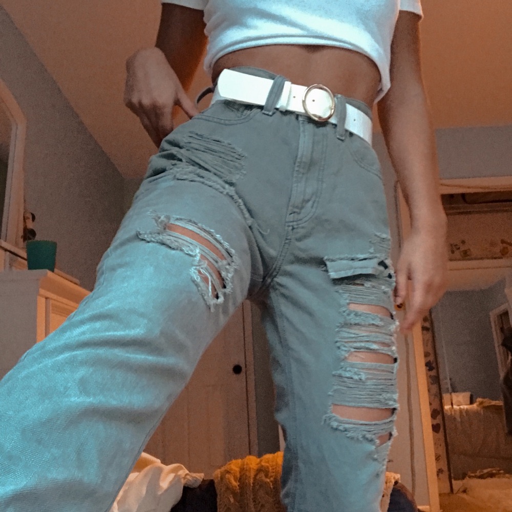 cute american eagle mom jeans